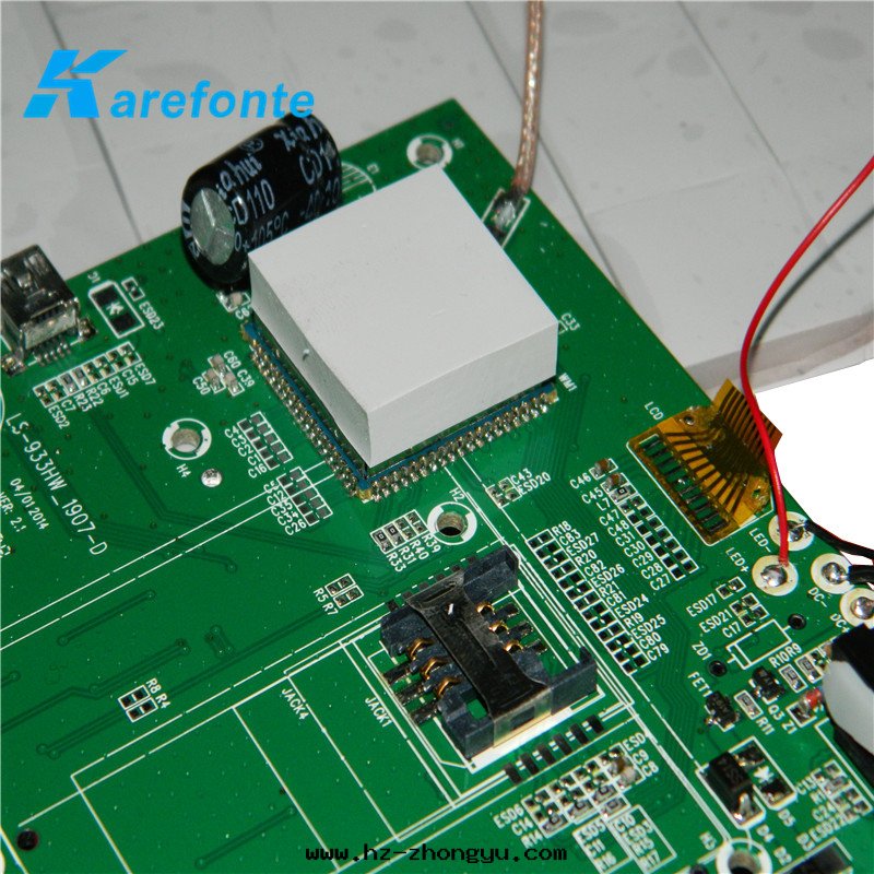 LED顯示屏導热(rè)矽胶(jiāo)片(piàn)