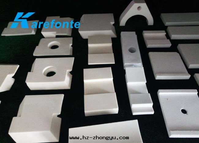 氧化鋁(lǚ)陶瓷件(jiàn)